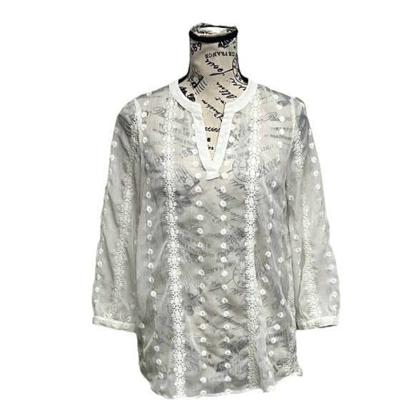 Olive + Oak Sheer White Embroidered Blouse Women’s XS Romantic Boho Chic - Picture 2 of 11